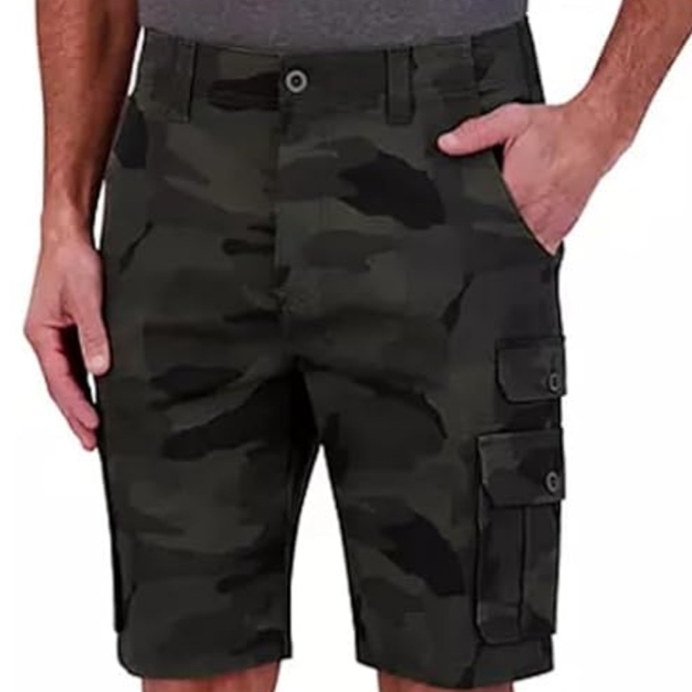 Men's Camouflage Cargo Shorts 36